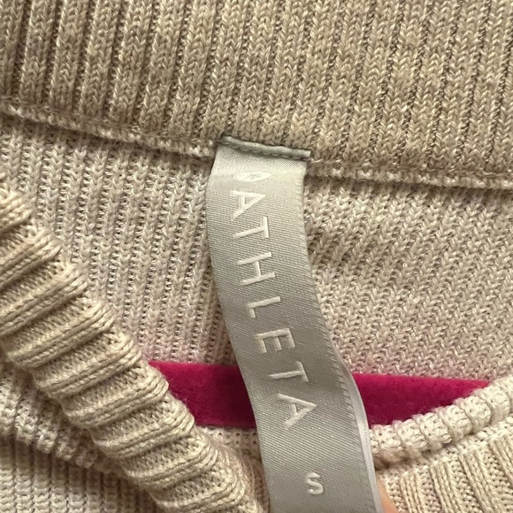 Athleta Trailhead Colorblock Sweater - Picture 2 of 4